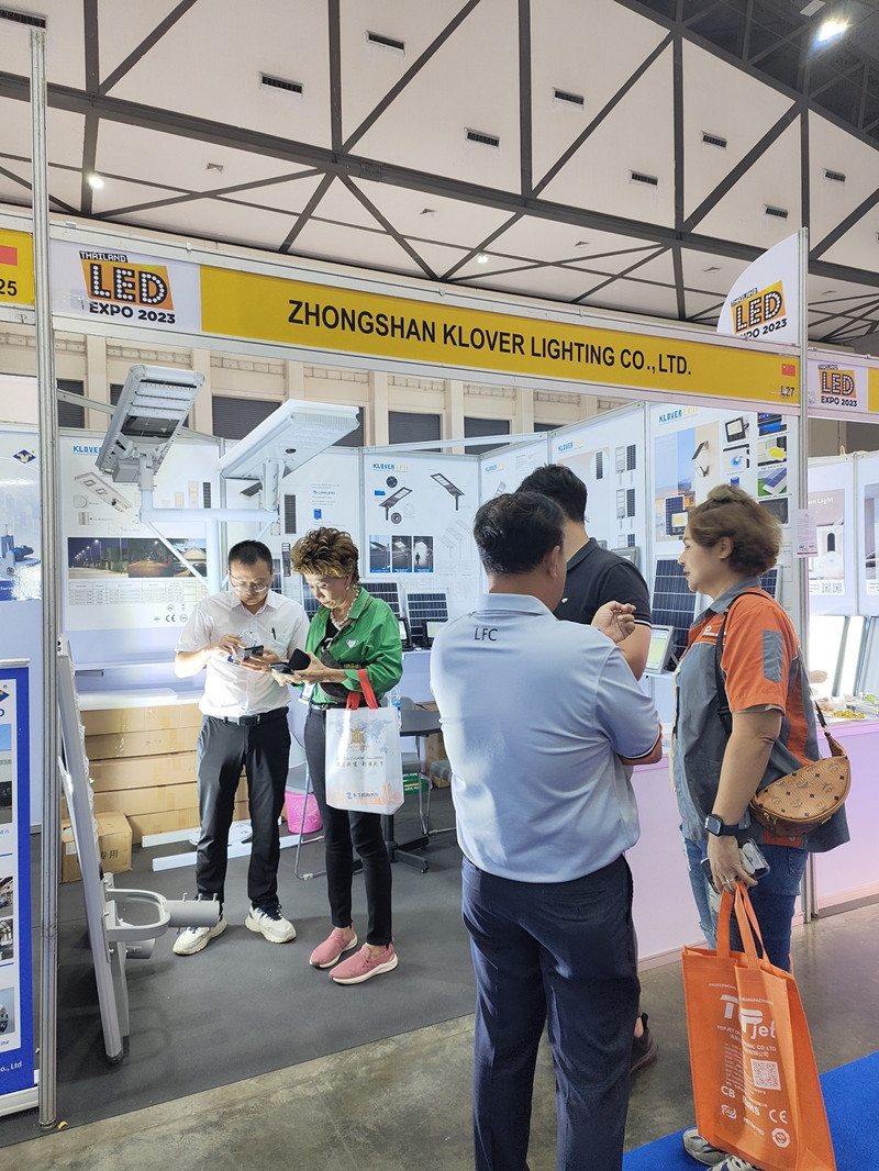 SSL0412 all in one solar street light in LED Expo Thailand